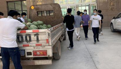 学校吃瓜事件最新,揭秘学校吃瓜事件背后的真相与影响