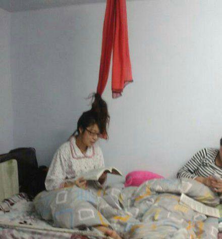 深圳妹子吃瓜事件,网络热议背后的真相揭秘