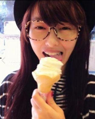 锦鲤女星吃瓜视频全集,揭秘娱乐圈幕后真相