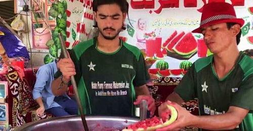 警告吃瓜神技,如何精准捕捉网络热点，轻松成为话题中心